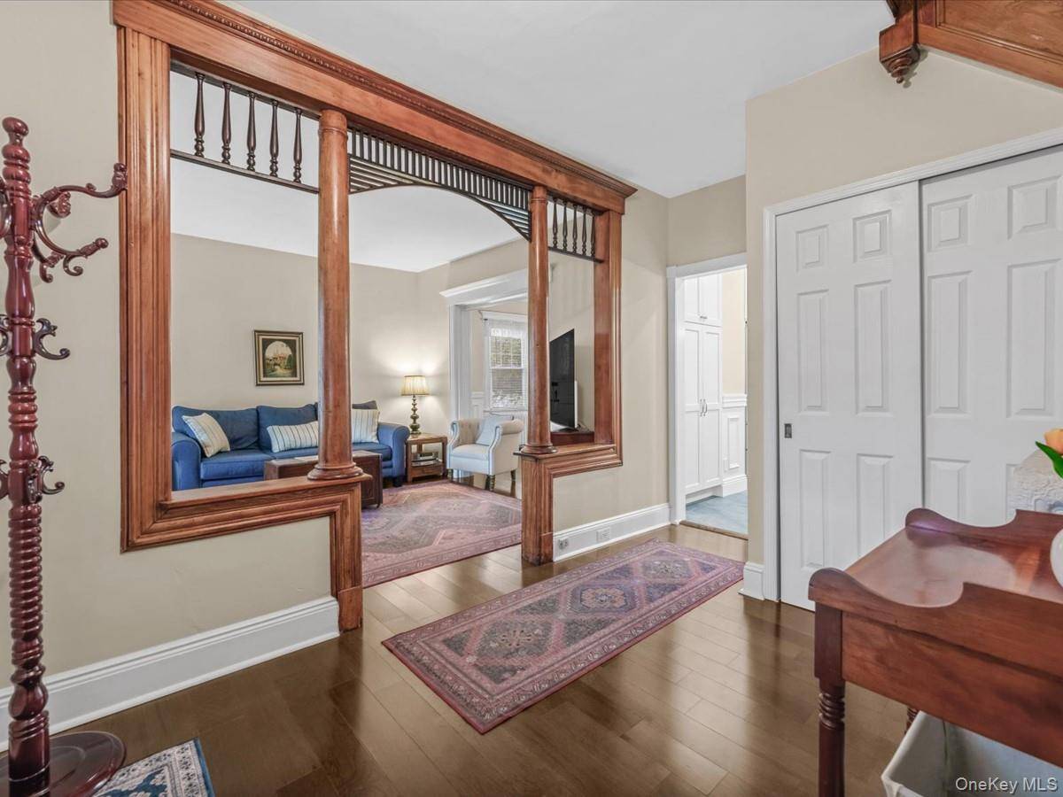 Casa com 4 Quartos à Venda em Lynbrook - Nova Iorque - EUA - 3