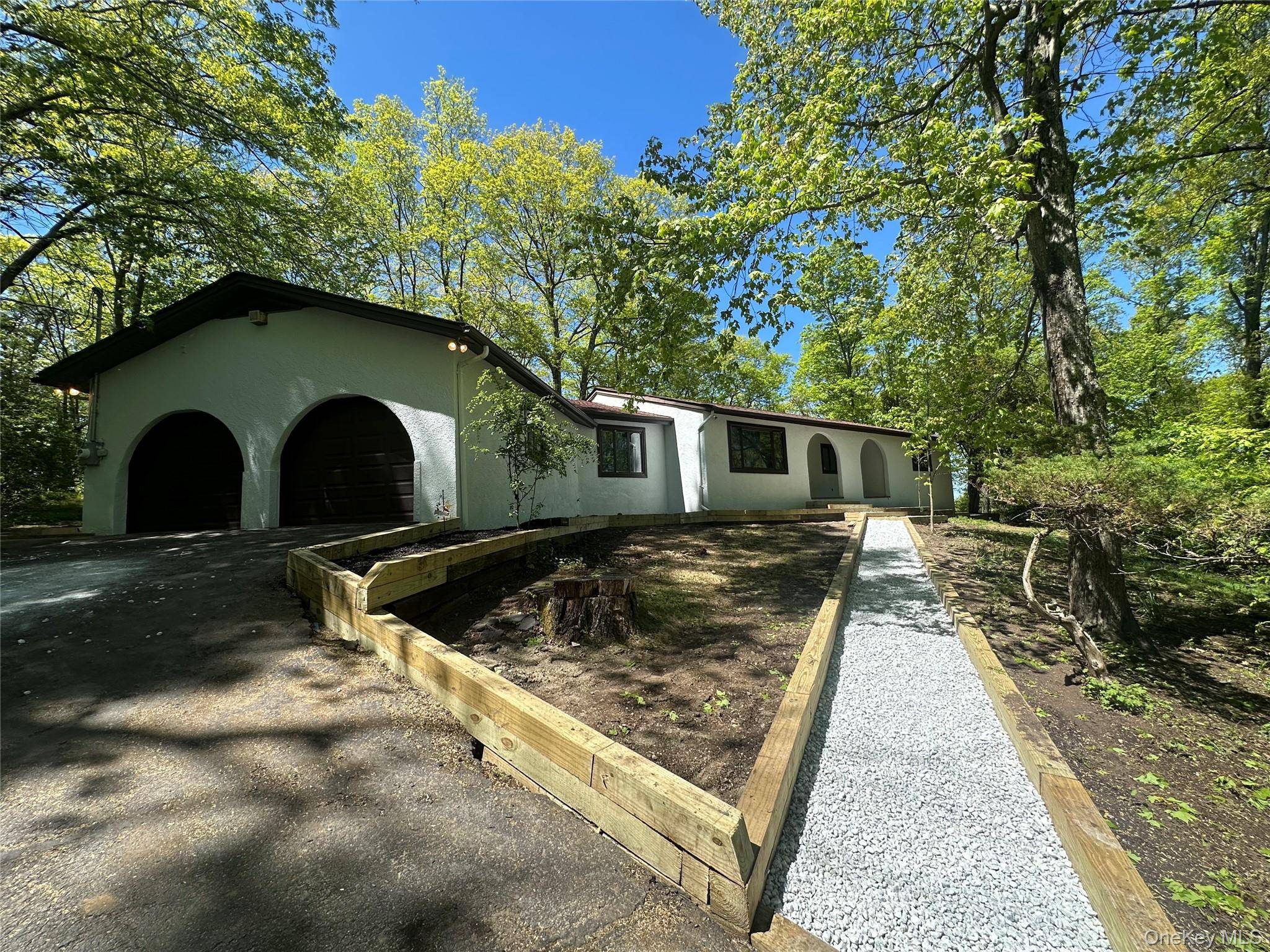 Casa com 4 Quartos à Venda em Mahopac - Nova Iorque - EUA - 3