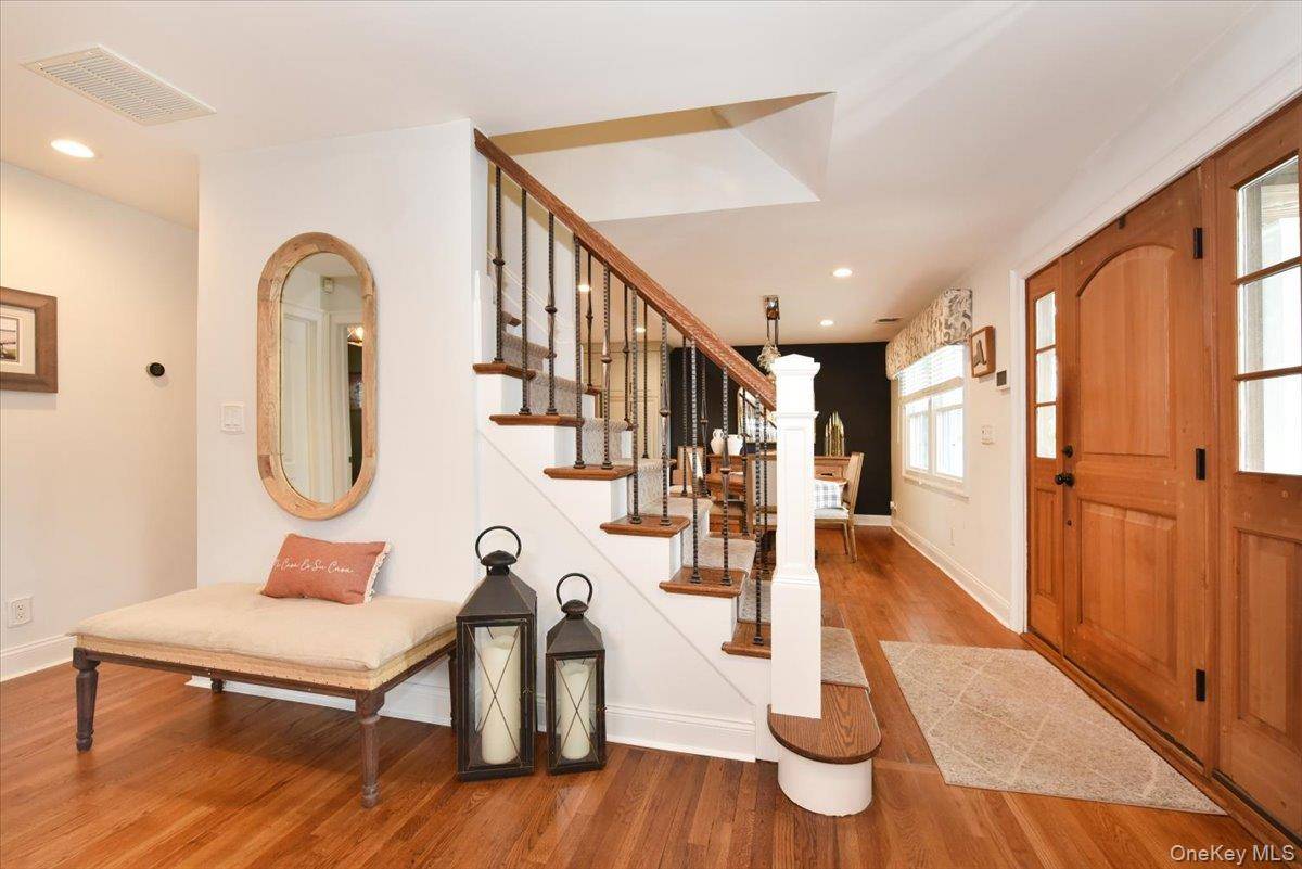 Casa de 4 Dormitorios en Venta en Massapequa - Nueva York - EE. UU. - 6