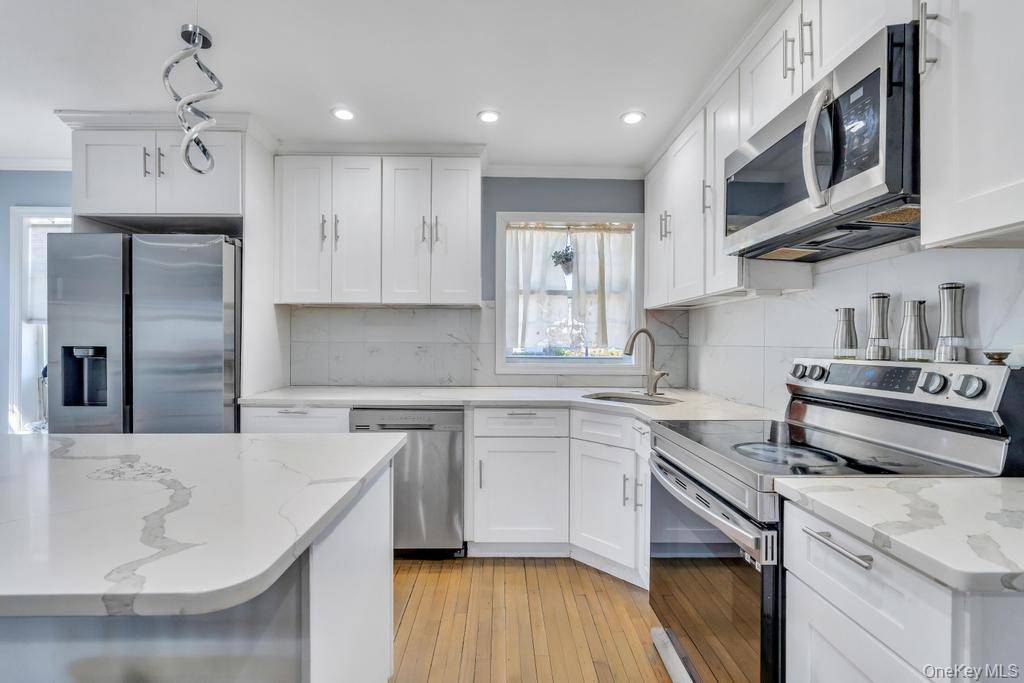 Casa com 4 Quartos à Venda em Massapequa - Nova Iorque - EUA - 8