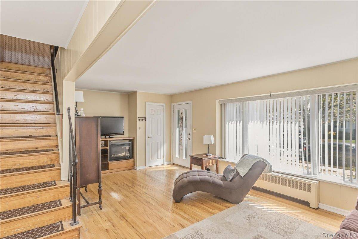 Casa com 4 Quartos à Venda em Massapequa Park - Nova Iorque - EUA - 7