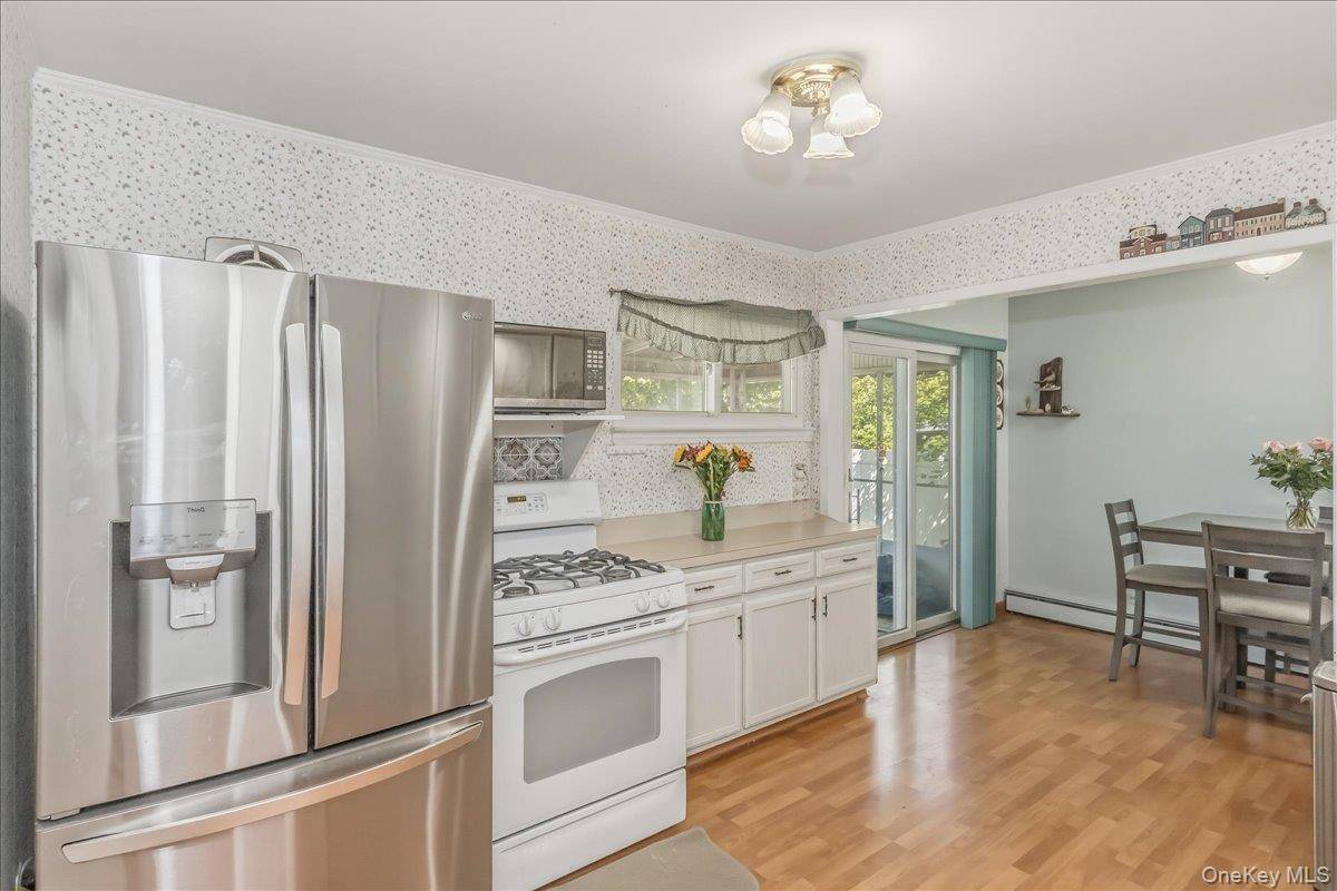 Casa com 4 Quartos à Venda em Massapequa Park - Nova Iorque - EUA - 8