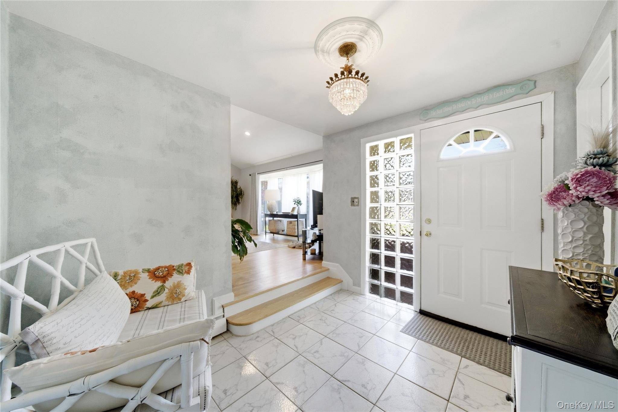 Casa com 4 Quartos à Venda em Massapequa Park - Nova Iorque - EUA - 4