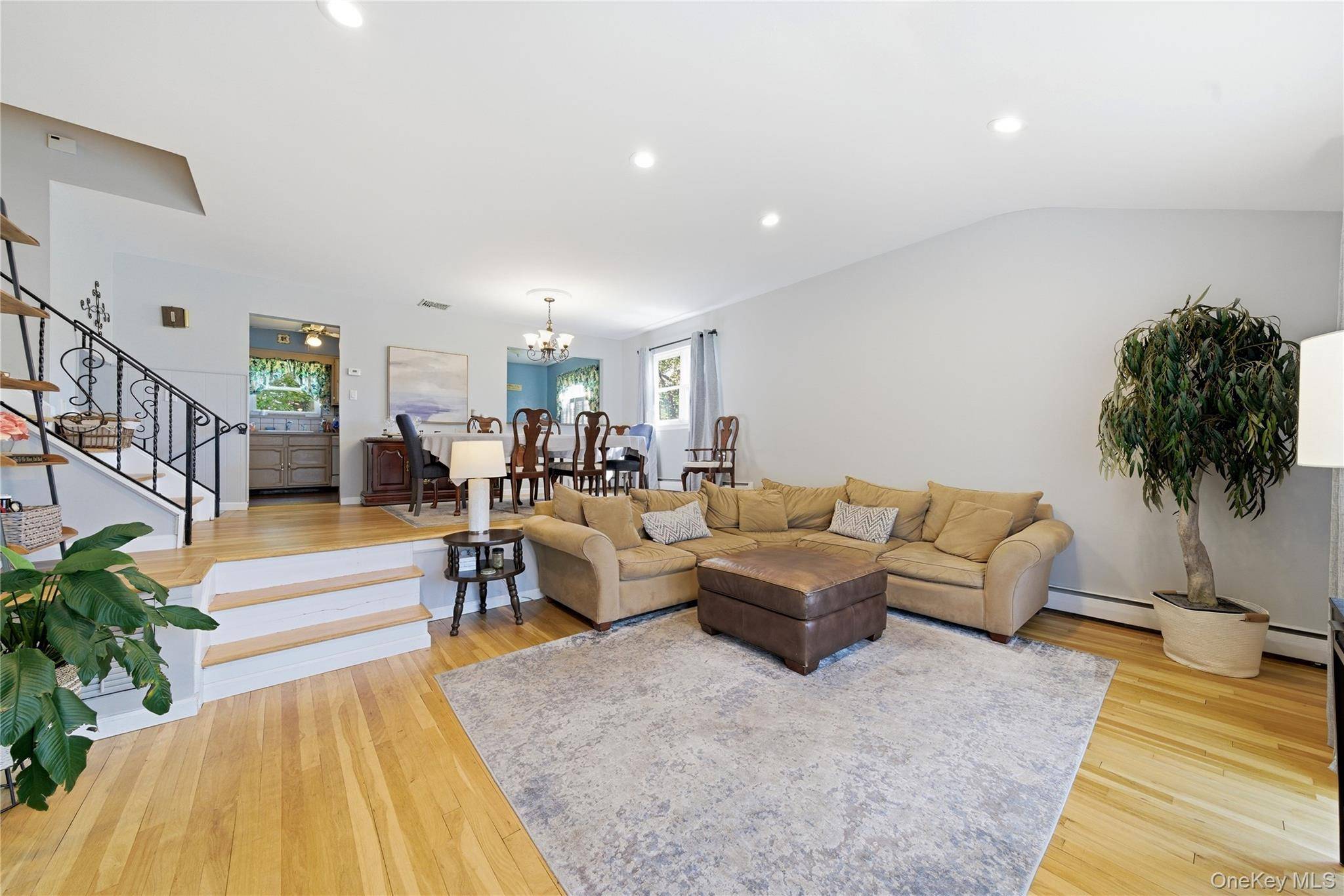 Casa com 4 Quartos à Venda em Massapequa Park - Nova Iorque - EUA - 5