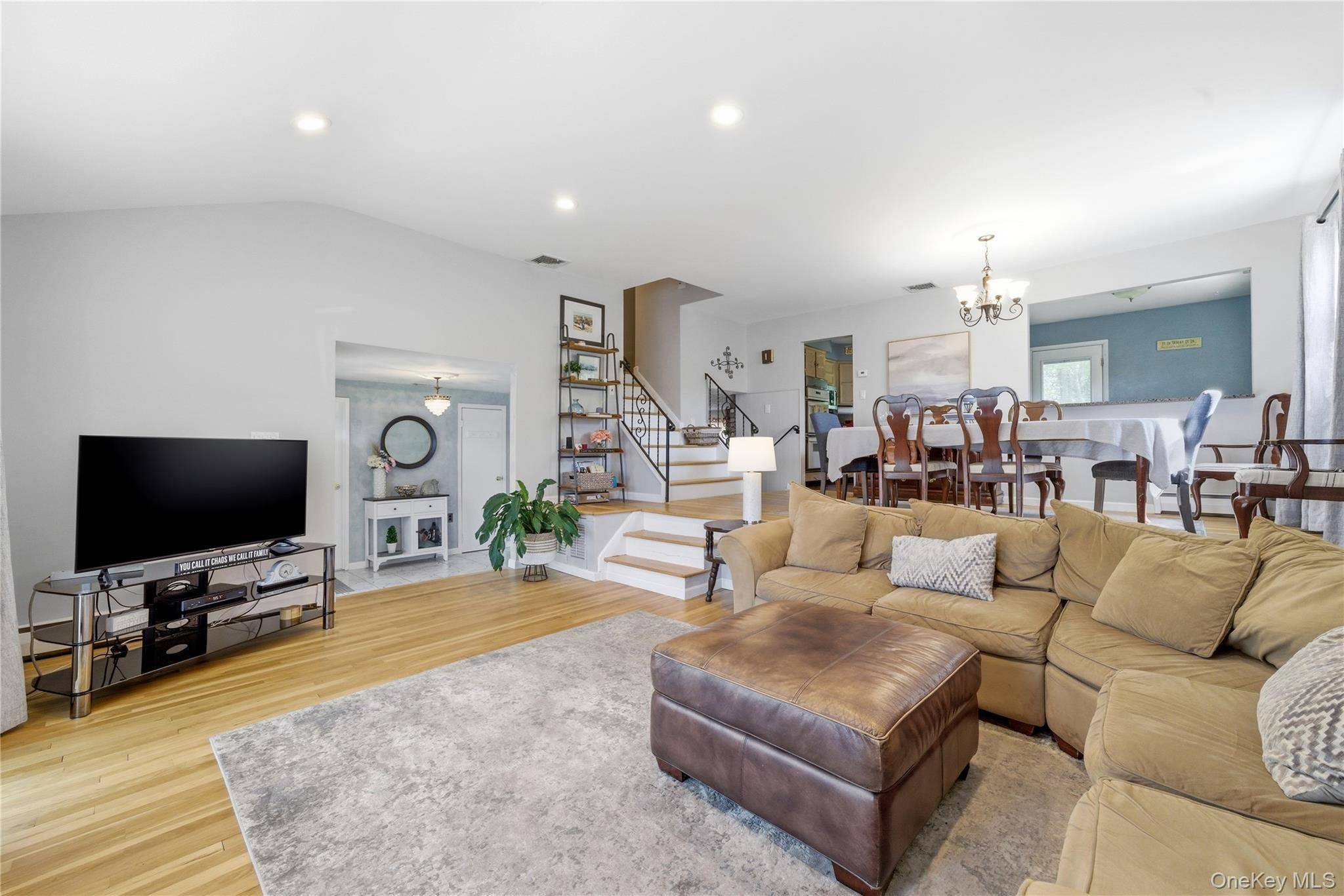 Casa com 4 Quartos à Venda em Massapequa Park - Nova Iorque - EUA - 6