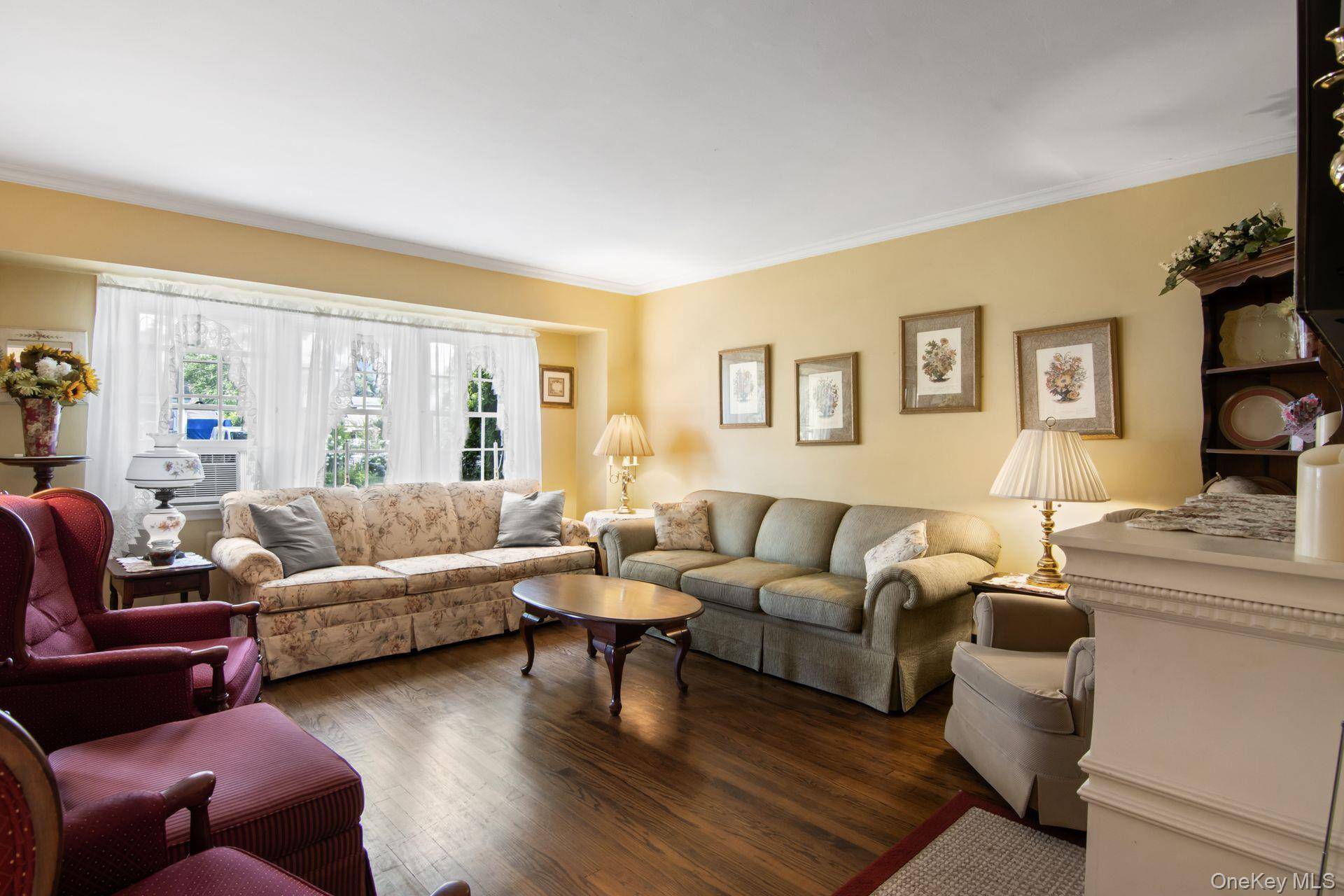 Casa com 4 Quartos à Venda em Massapequa Park - Nova Iorque - EUA - 4