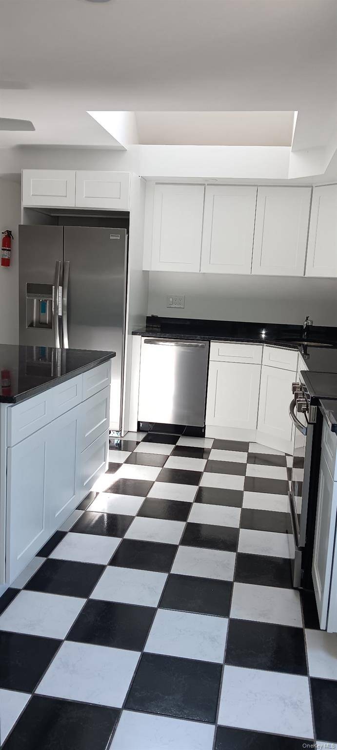 Casa com 4 Quartos à Venda em Mastic Beach - Nova Iorque - EUA - 4