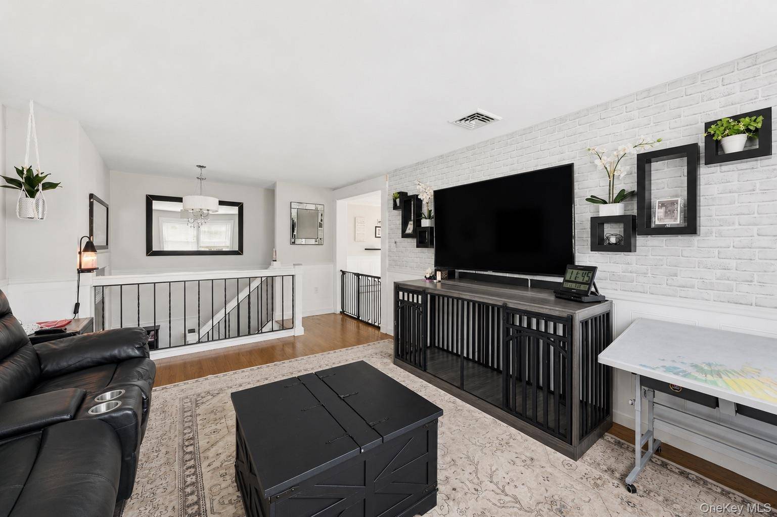 Casa de 4 Dormitorios en Venta en Medford - Nueva York - EE. UU. - 7