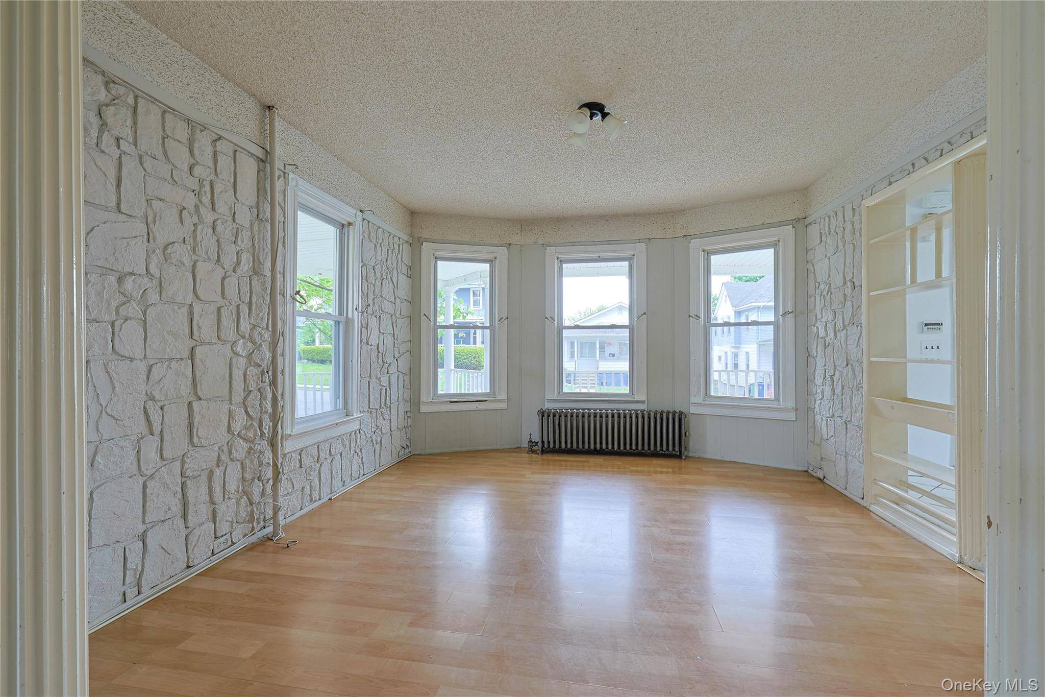 Casa com 4 Quartos à Venda em Middletown - Nova Iorque - EUA - 8