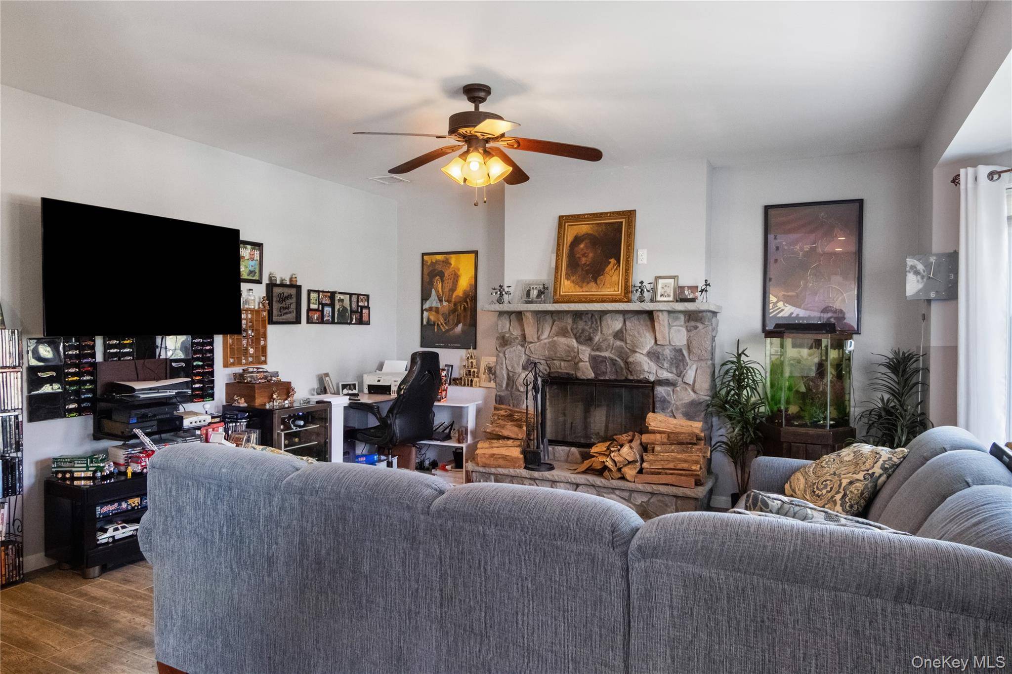 4 Bedroom Home for Sale in Middletown - New York - USA - 5