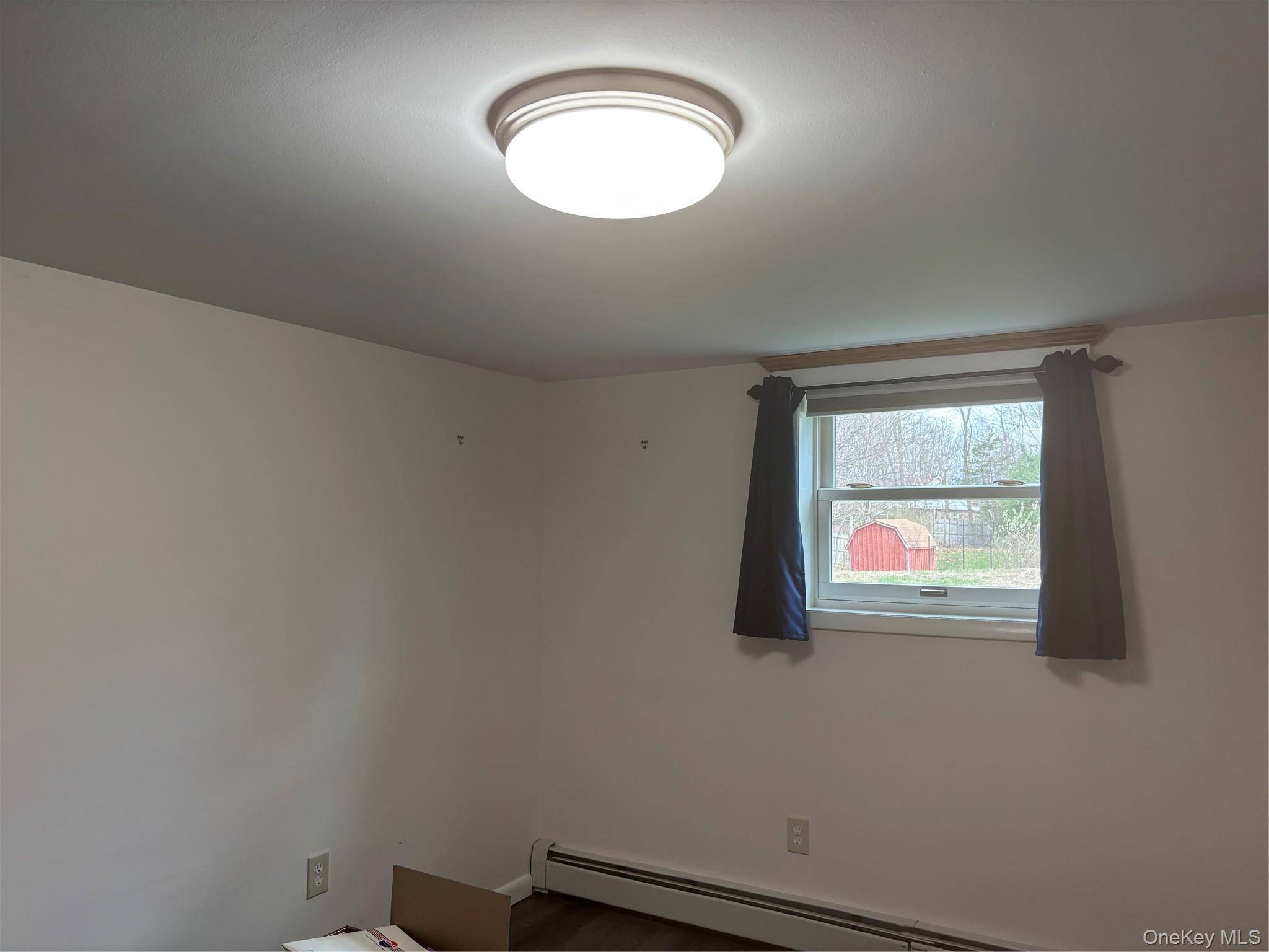 Casa de 4 Dormitorios en Venta en Millbrook - Nueva York - EE. UU. - 5