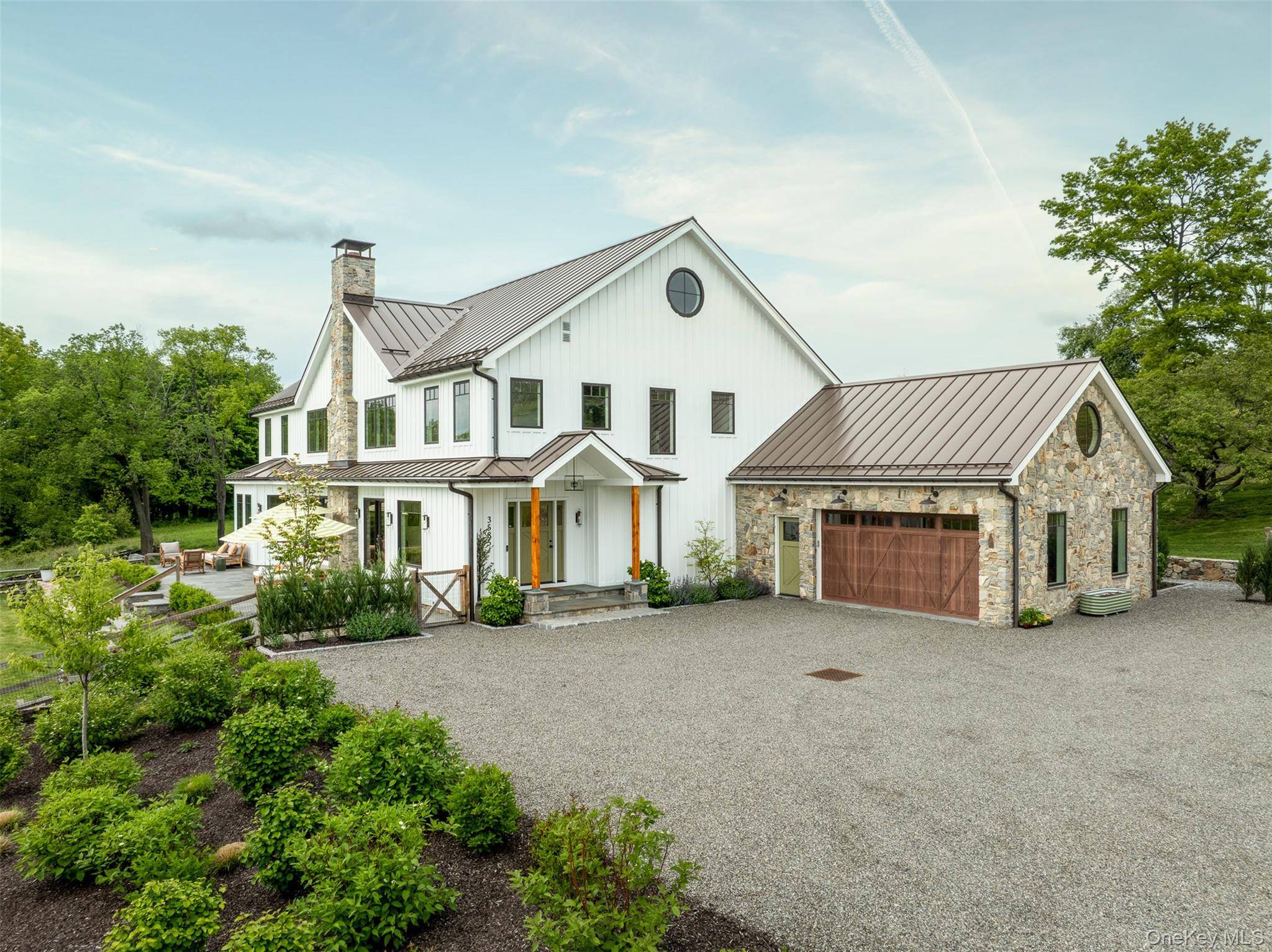 Casa de 4 Dormitorios en Venta en Millbrook - Nueva York - EE. UU. - 7