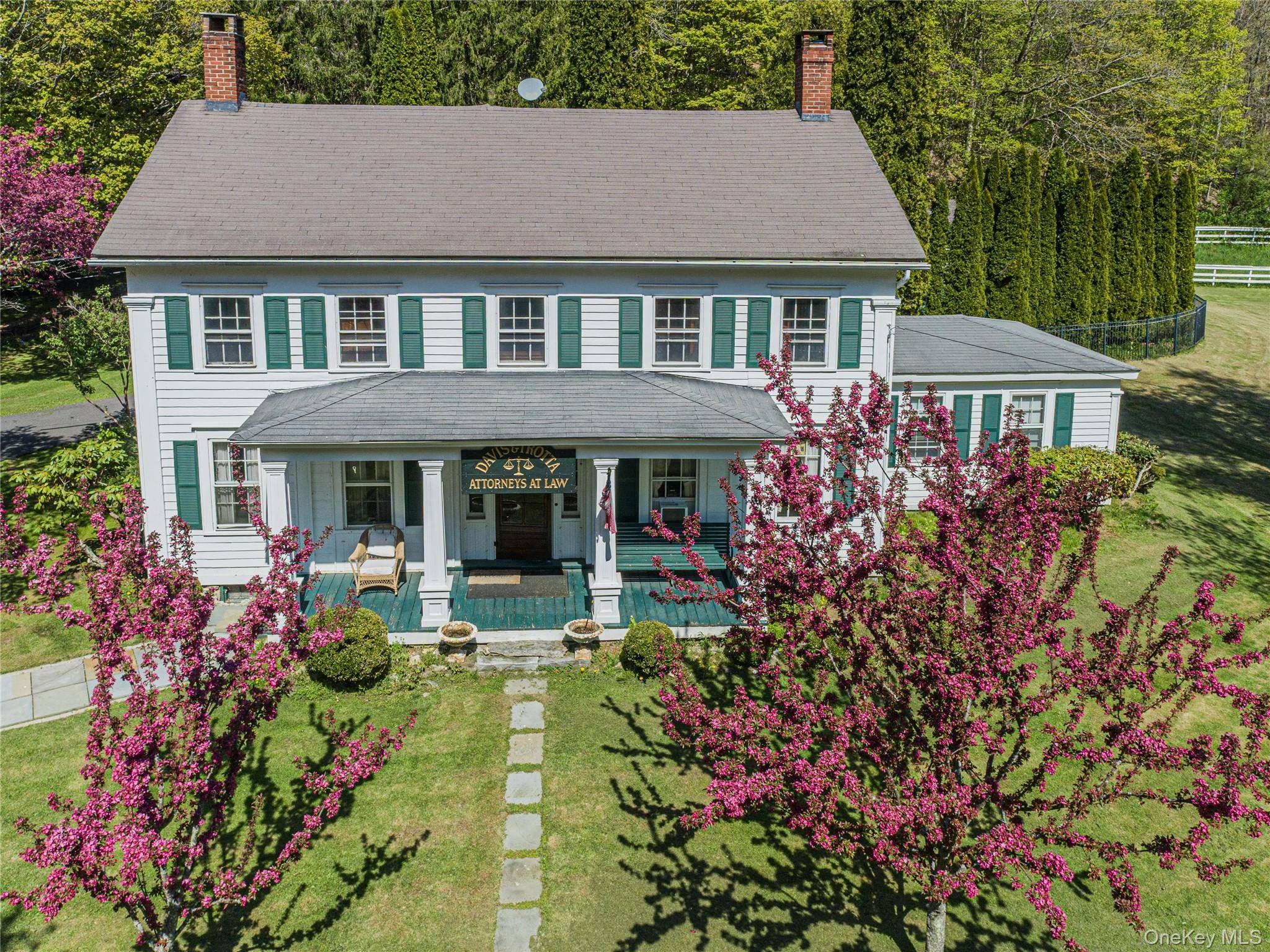 Casa de 4 Dormitorios en Venta en Millerton, Nueva York, EE. UU. - 2