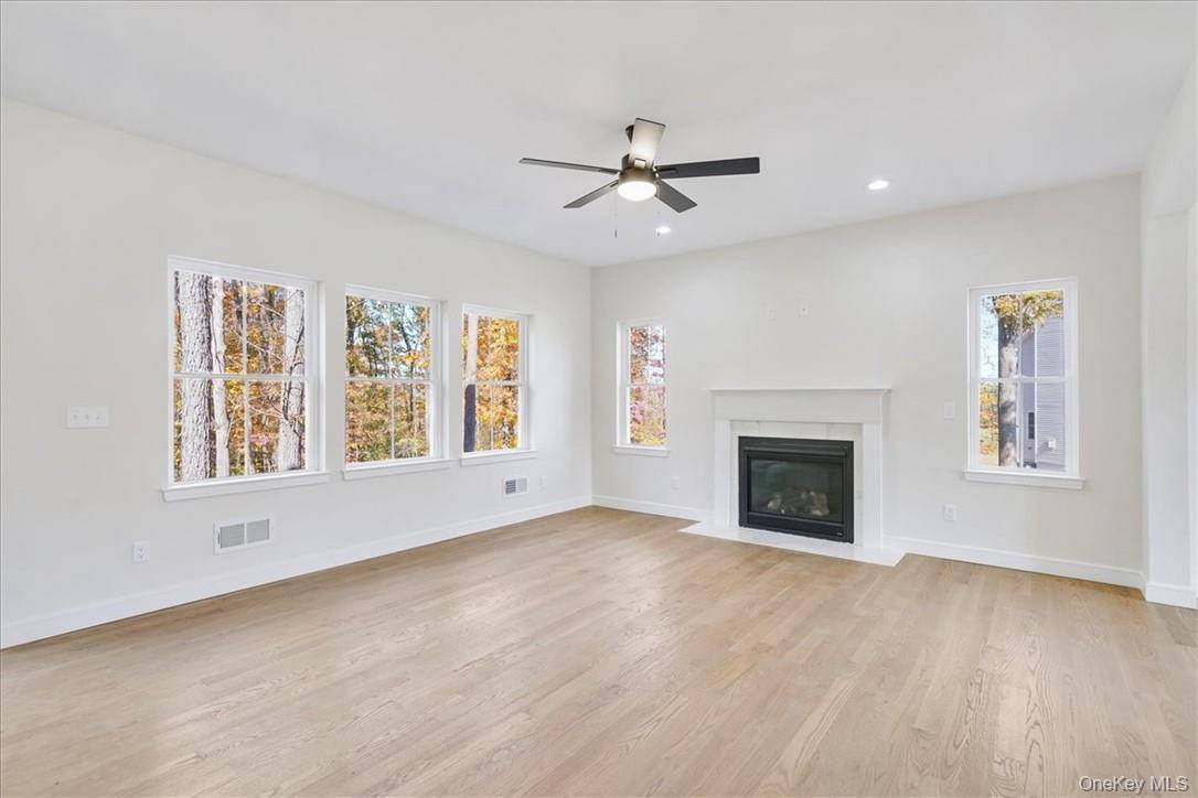 Casa de 4 Dormitorios en Venta en Monroe - Nueva York - EE. UU. - 7