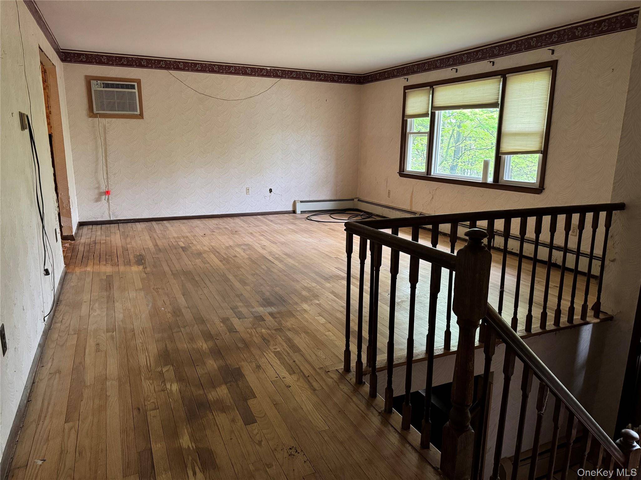 Casa com 4 Quartos à Venda em Montgomery - Nova Iorque - EUA - 3