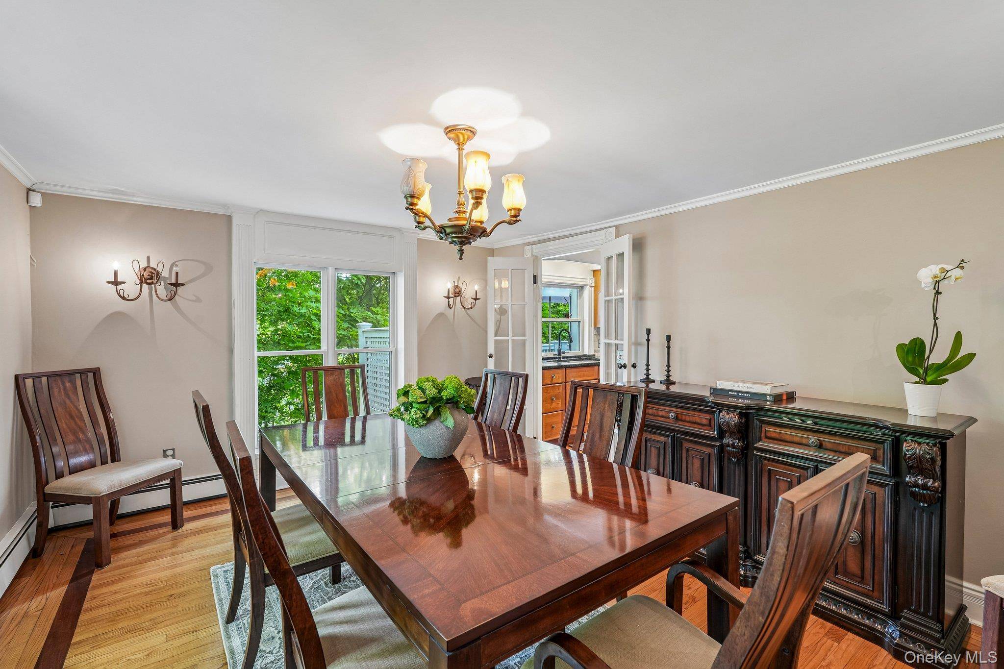 4 Bedroom Home for Sale in Mount Kisco - New York - USA - 7