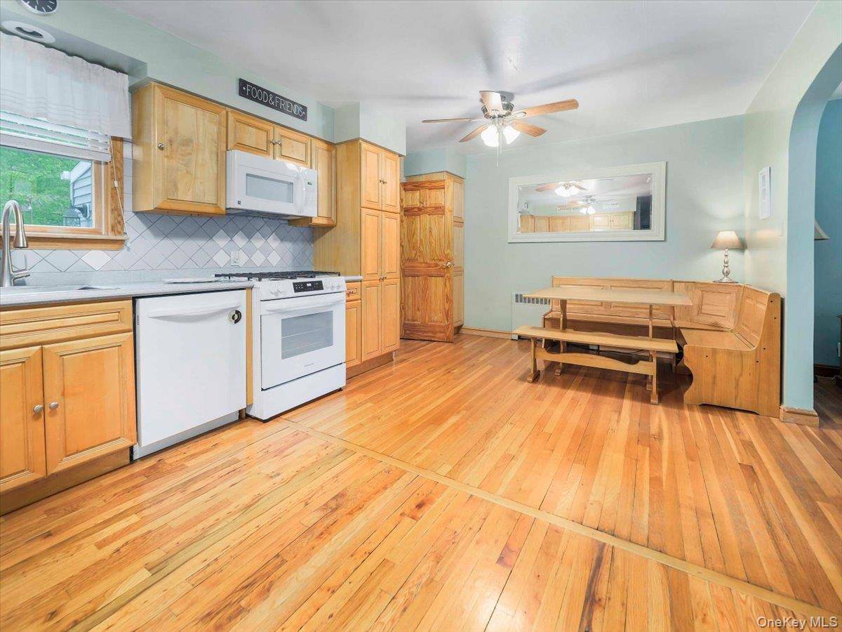 Casa com 4 Quartos à Venda em Nanuet - Nova Iorque - EUA - 7
