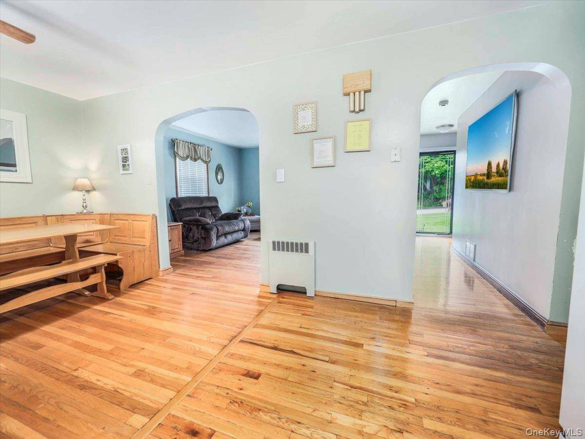 Casa com 4 Quartos à Venda em Nanuet - Nova Iorque - EUA - 8