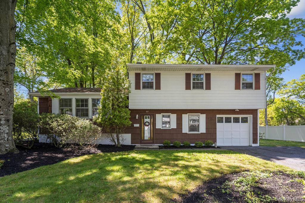 Casa de 4 Dormitorios en Venta en New City - Nueva York - EE. UU. - 1