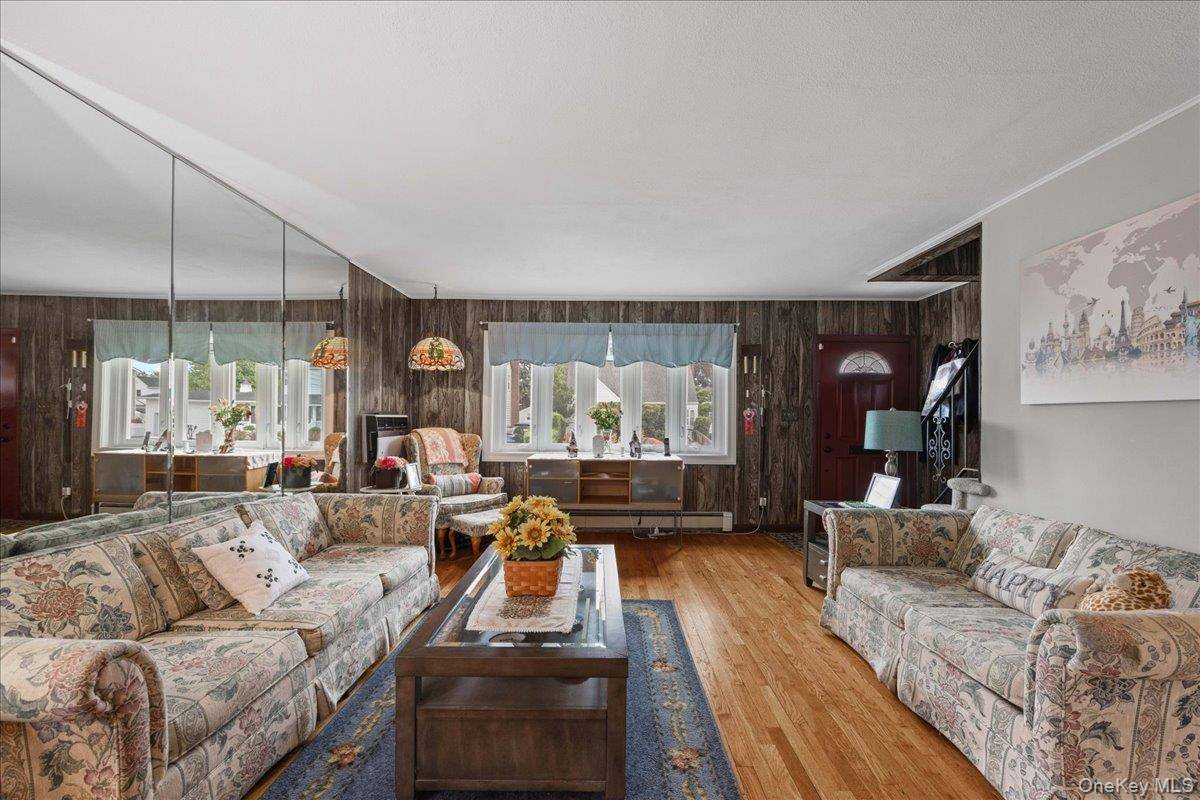 Maison 4 chambres à vendre à New Hyde Park - New York - USA - 4