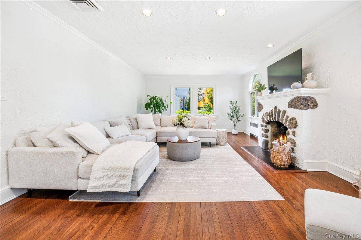 Casa de 4 Dormitorios en Venta en New Rochelle - Nueva York - EE. UU. - 5