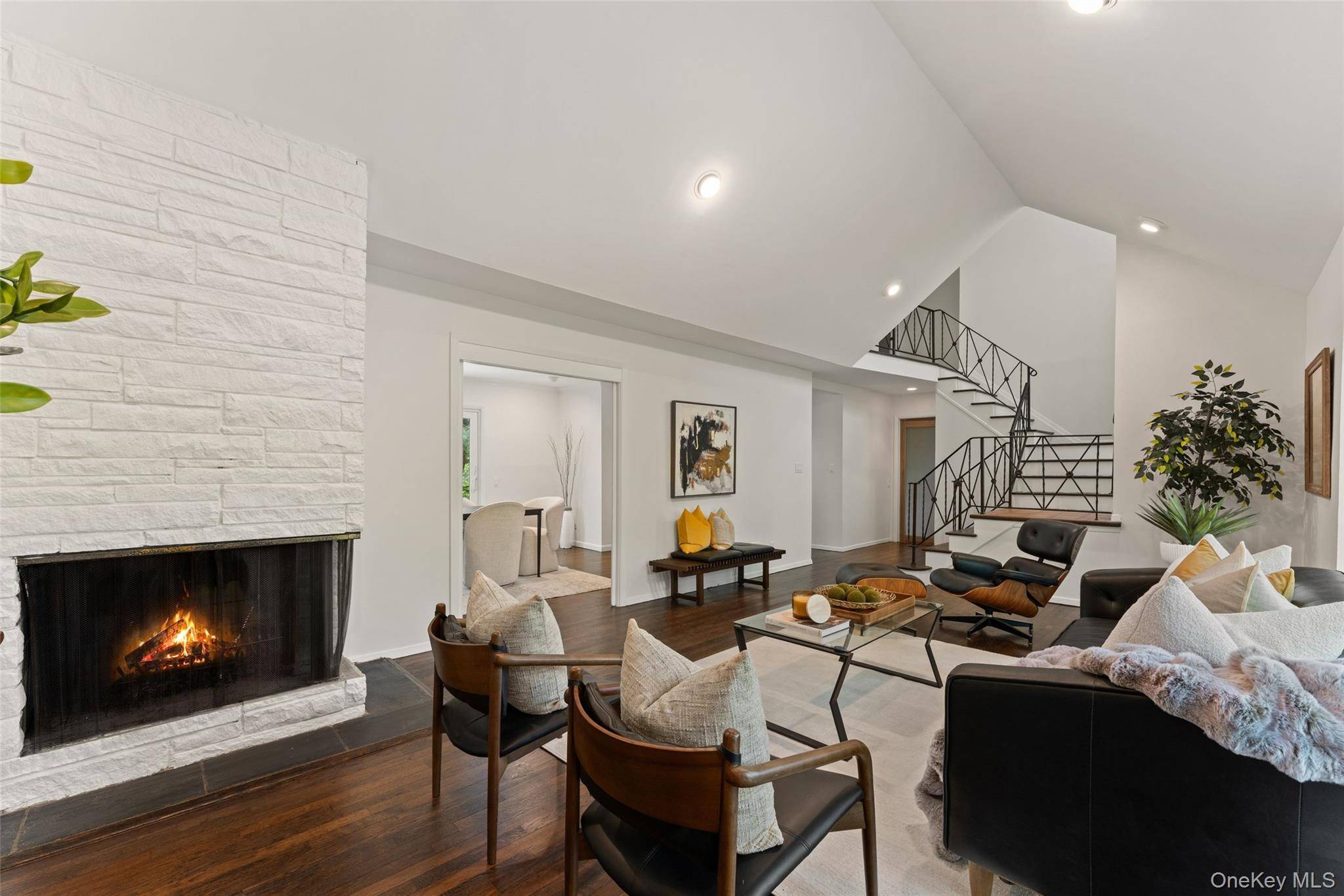 Casa de 4 Dormitorios en Venta en New Rochelle - Nueva York - EE. UU. - 2