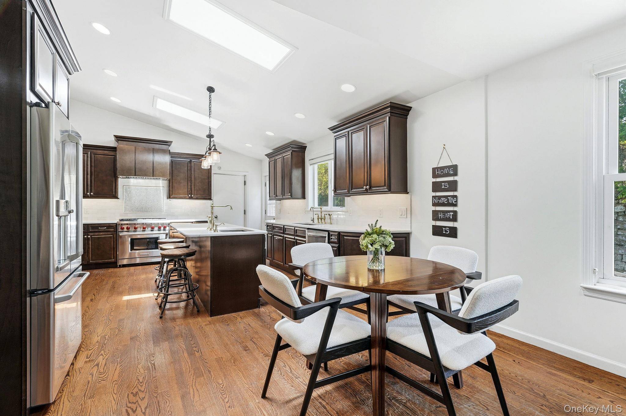 Casa com 4 Quartos à Venda em New Rochelle - Nova Iorque - EUA - 7