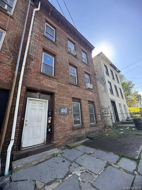 Casa com 4 Quartos à Venda em Newburgh - Nova Iorque - EUA - 1