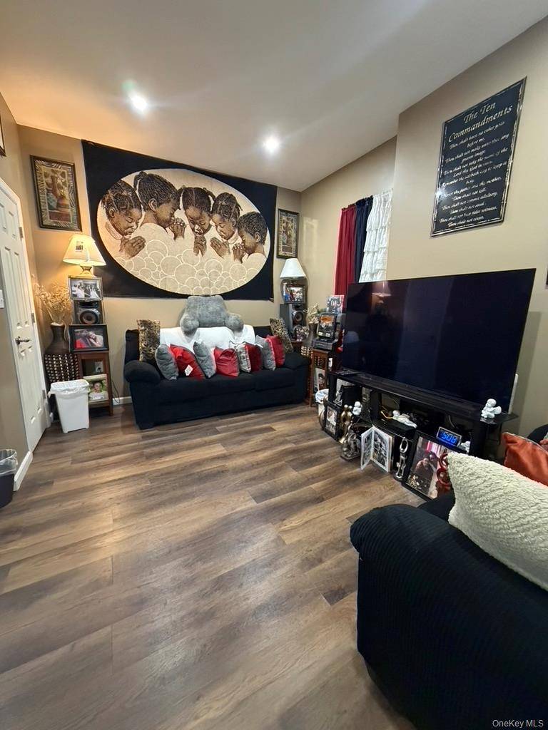 Casa com 4 Quartos à Venda em Newburgh - Nova Iorque - EUA - 7