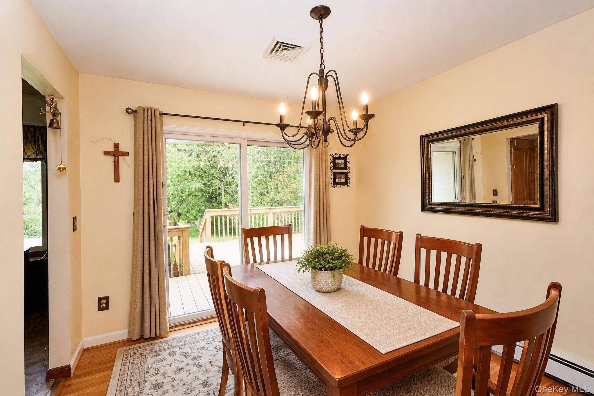 Casa com 4 Quartos à Venda em Newburgh - Nova Iorque - EUA - 7