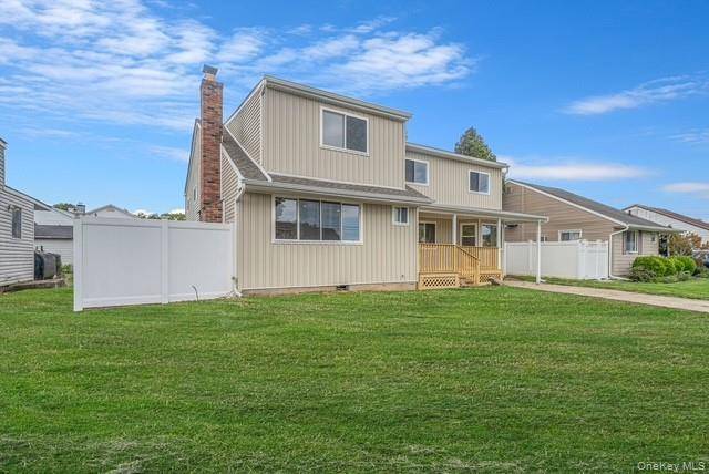 Casa de 4 Dormitorios en Venta en North Babylon, Nueva York, EE. UU. - 2