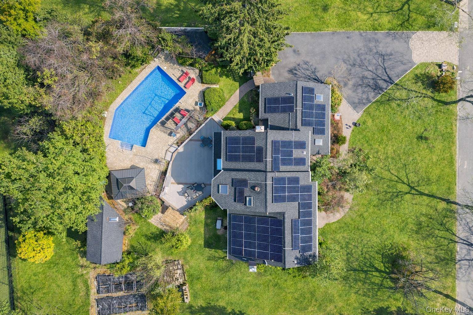 Casa de 4 Dormitorios en Venta en Northport - Nueva York - EE. UU. - 2