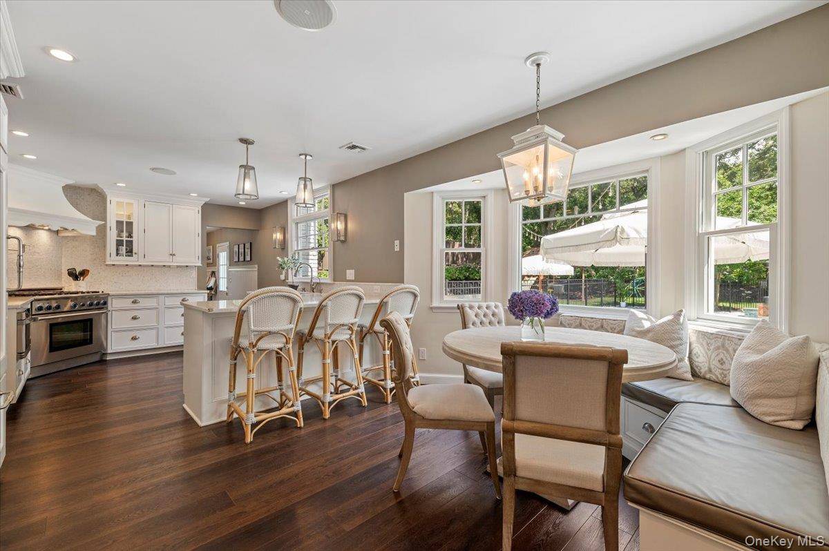 4 Bedroom Home for Sale in Northport - New York - USA - 8