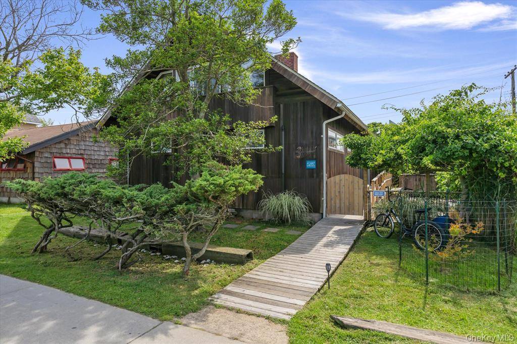 4 Bedroom Home for Sale in Ocean Beach - New York - USA - 5