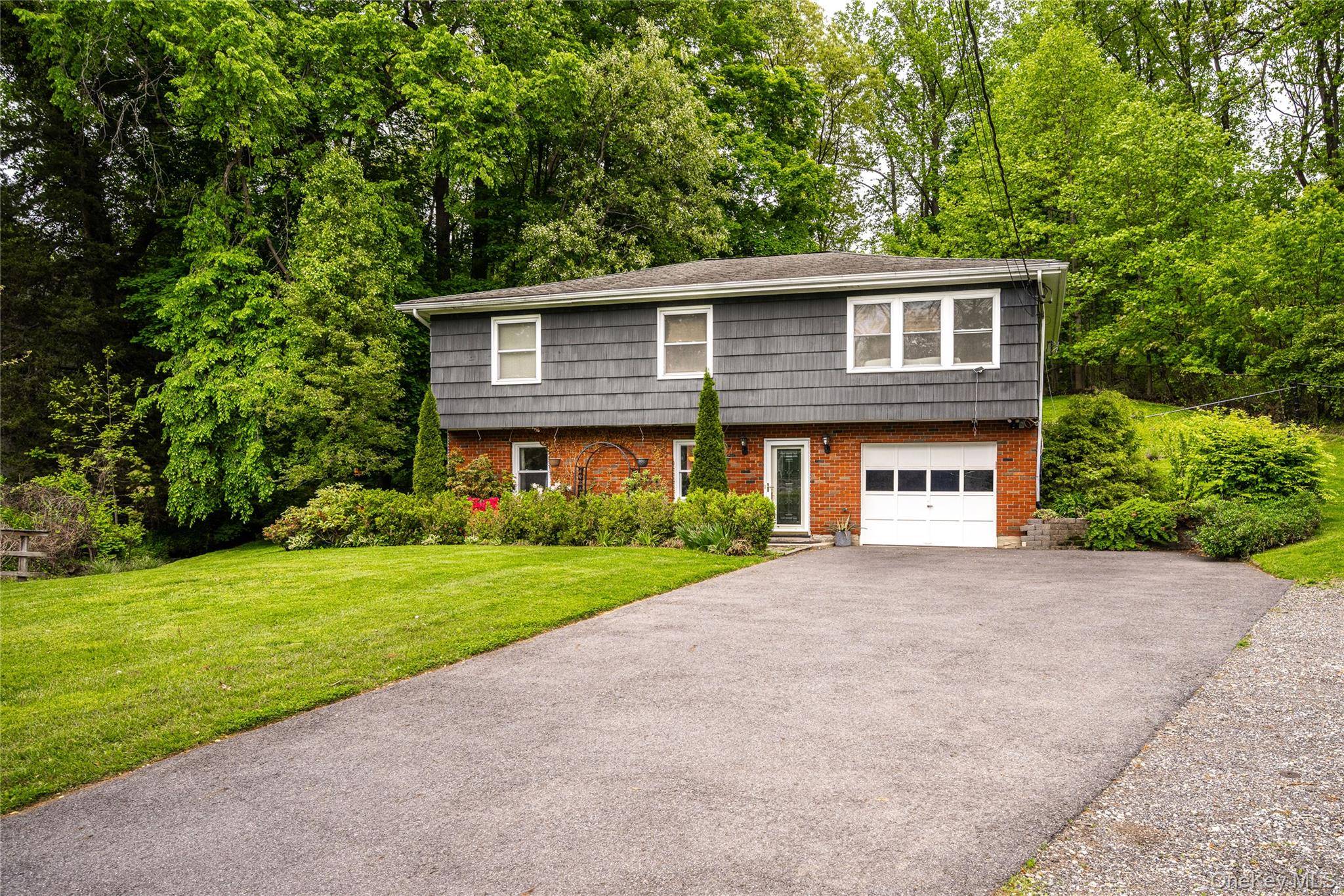 Casa de 4 Dormitorios en Venta en Ossining - Nueva York - EE. UU. - 1