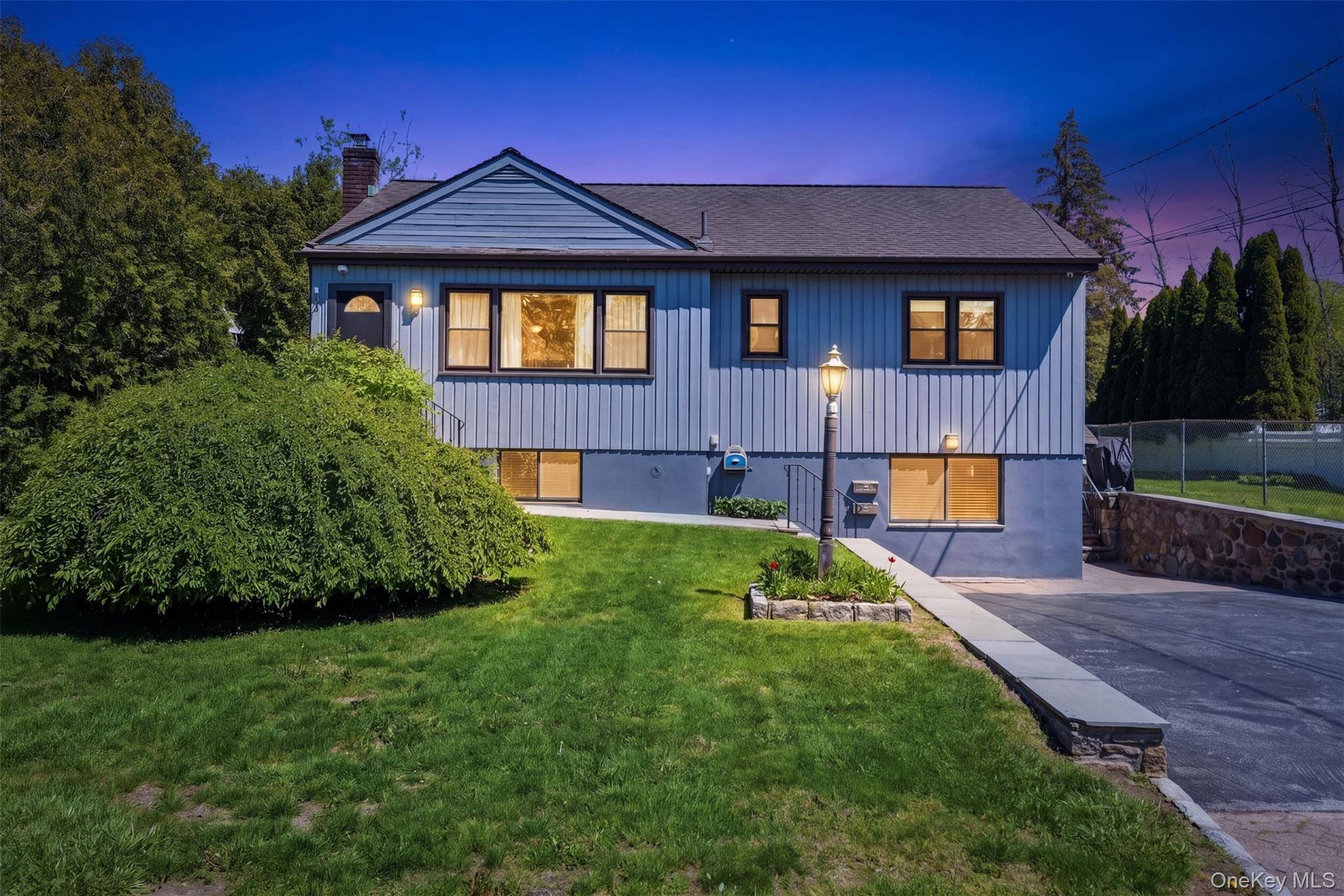 Casa com 4 Quartos à Venda em Ossining - Nova Iorque - EUA - 1