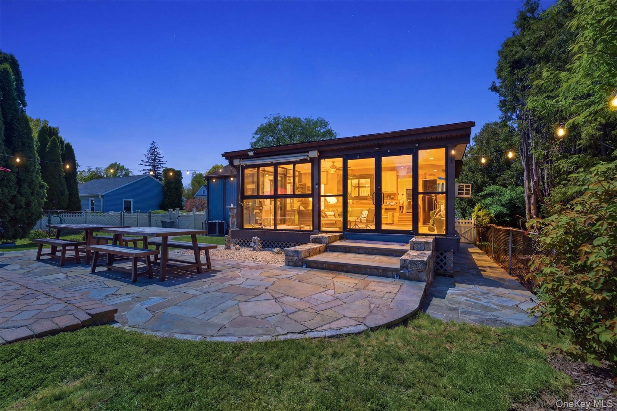 Casa com 4 Quartos à Venda em Ossining - Nova Iorque - EUA - 2