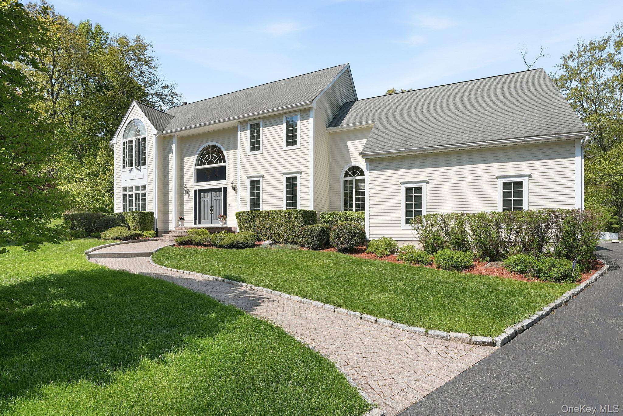 4 Bedroom Home for Sale in Ossining - New York - USA - 1