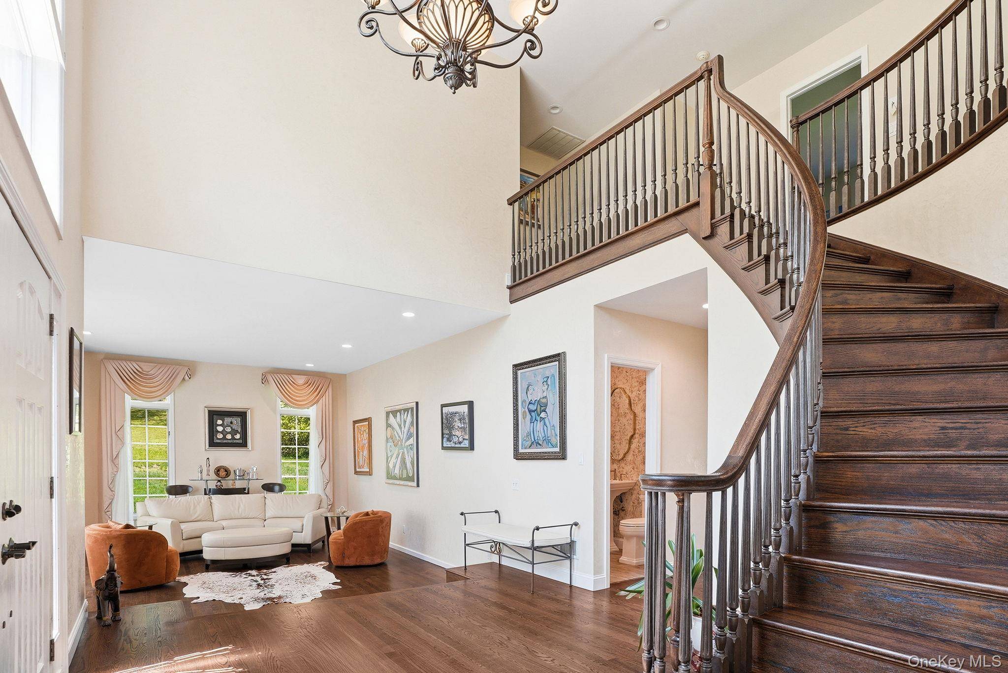 4 Bedroom Home for Sale in Ossining - New York - USA - 3