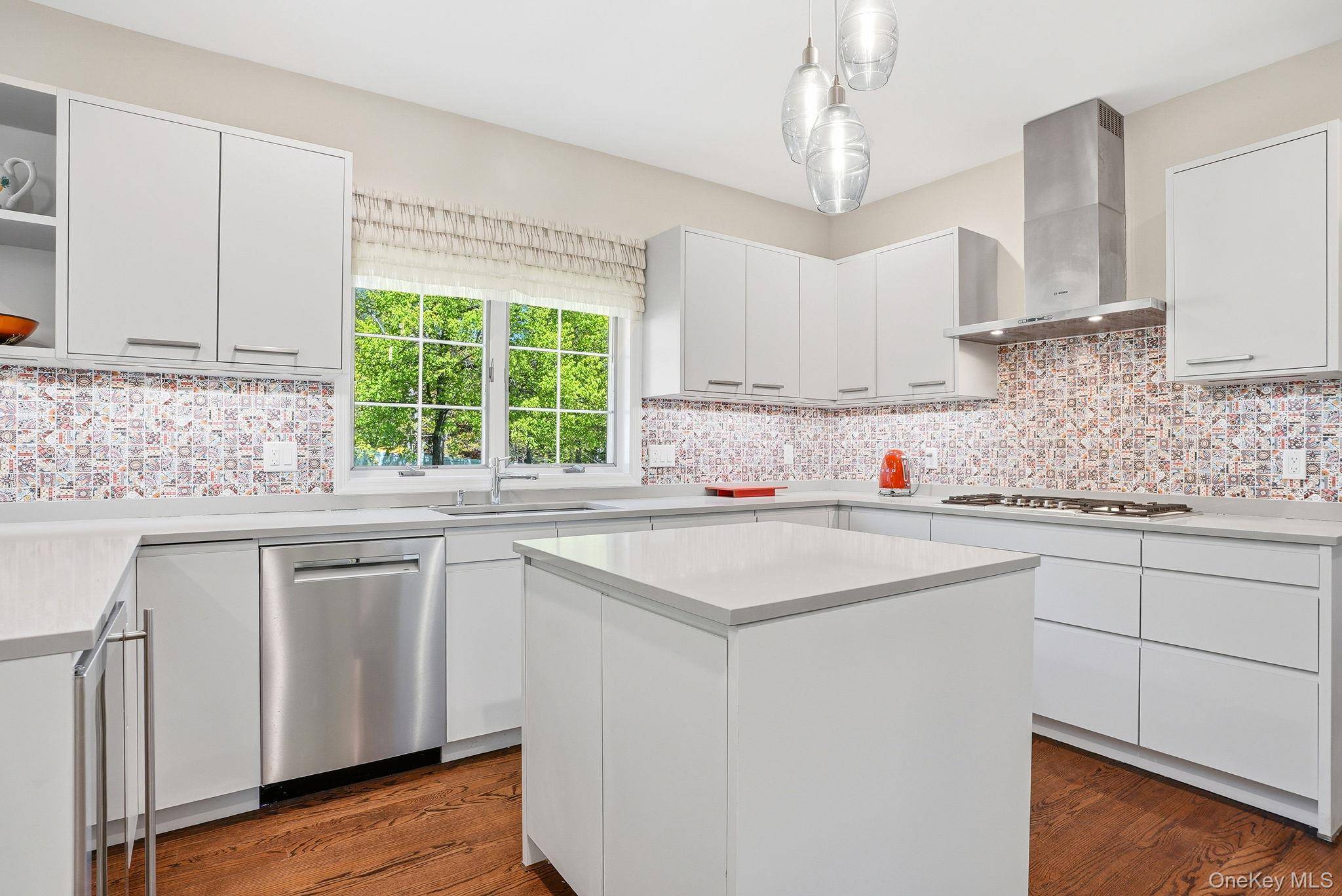 4 Bedroom Home for Sale in Ossining - New York - USA - 6
