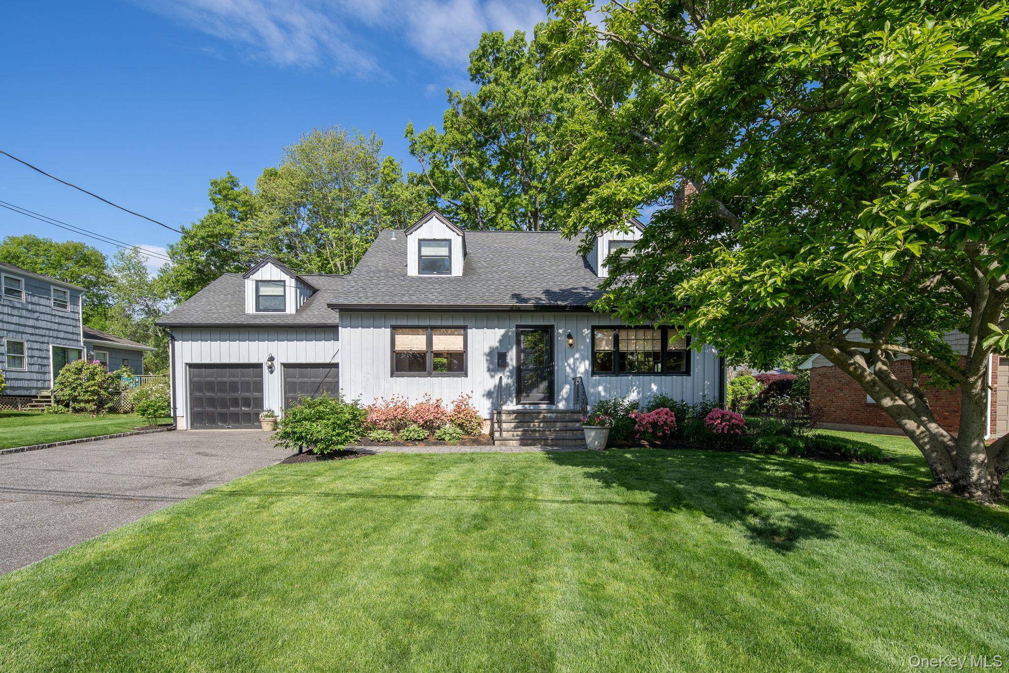 Casa de 4 Dormitorios en Venta en Oyster Bay - Nueva York - EE. UU. - 1