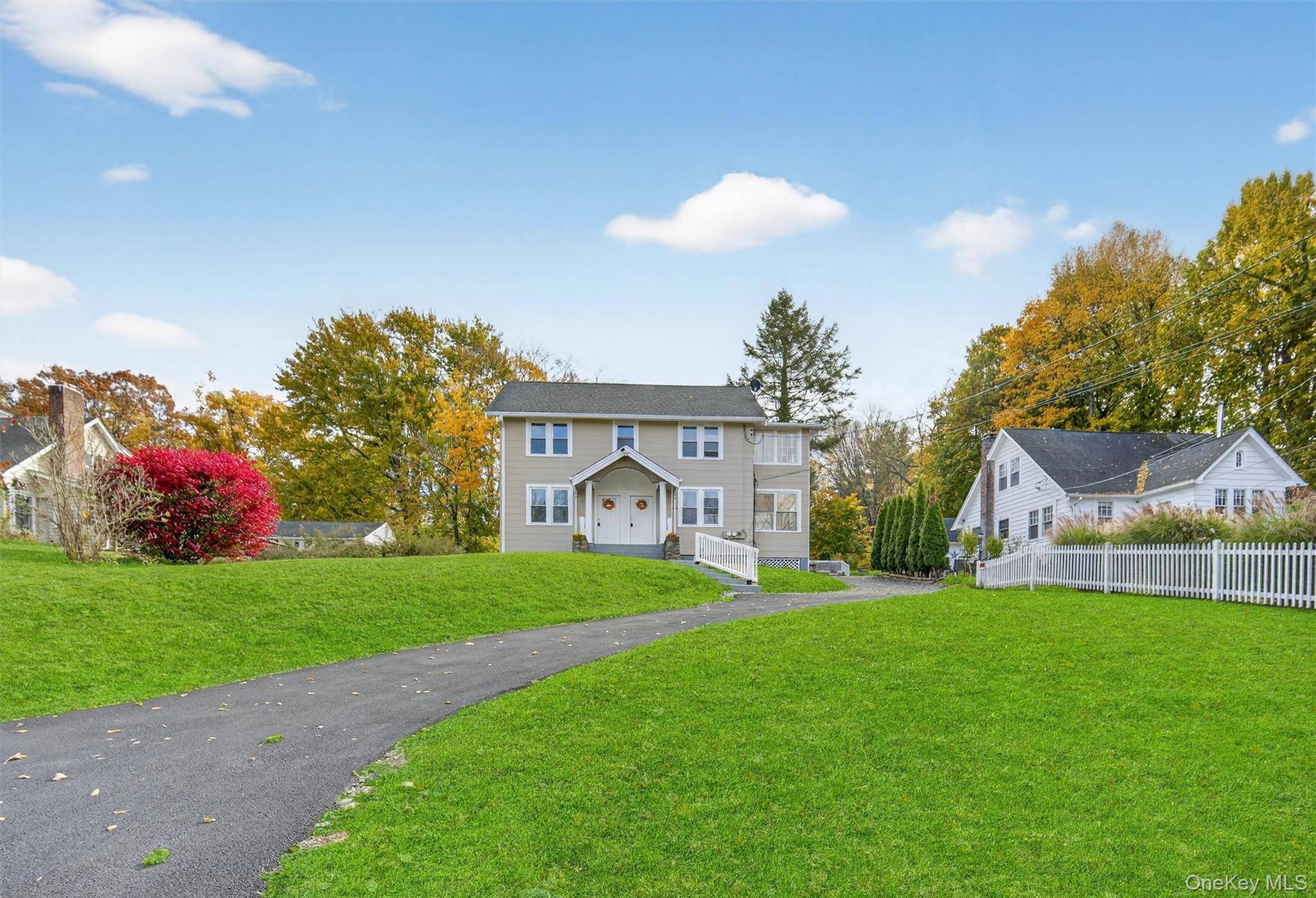 Casa com 4 Quartos à Venda em Pawling - Nova Iorque - EUA - 1