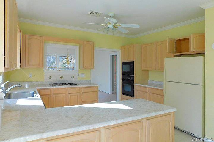 Casa com 4 Quartos à Venda em Pine Bush - Nova Iorque - EUA - 4