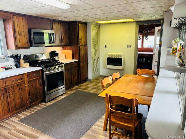 4 Bedroom Home for Sale in Pine Plains - New York - USA - 7