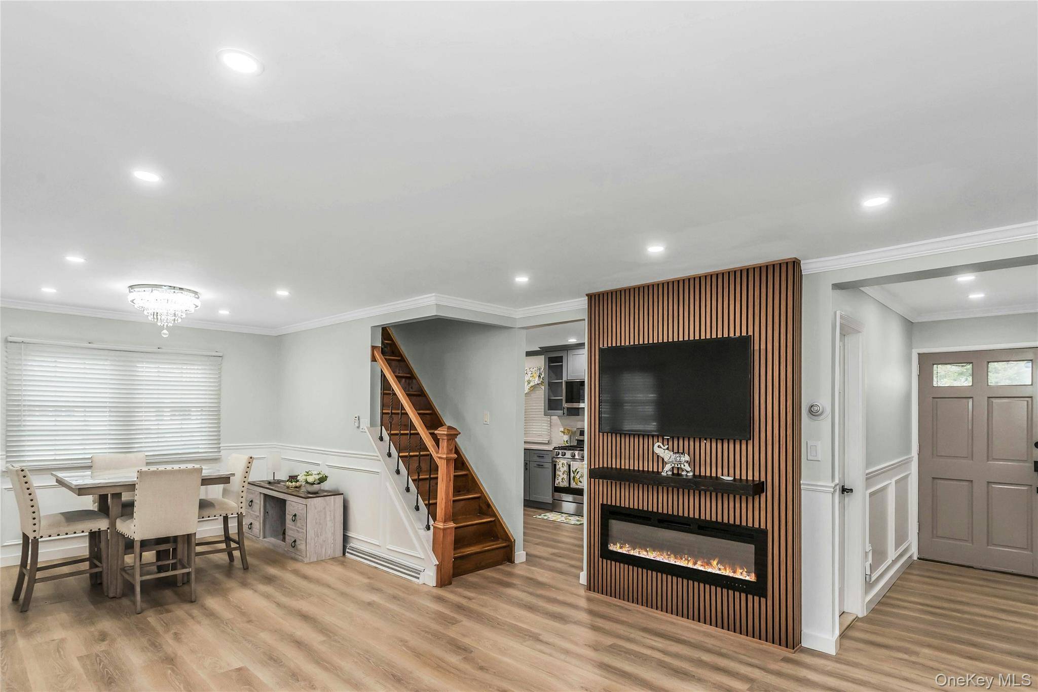 Casa de 4 Dormitorios en Venta en Plainview - Nueva York - EE. UU. - 5