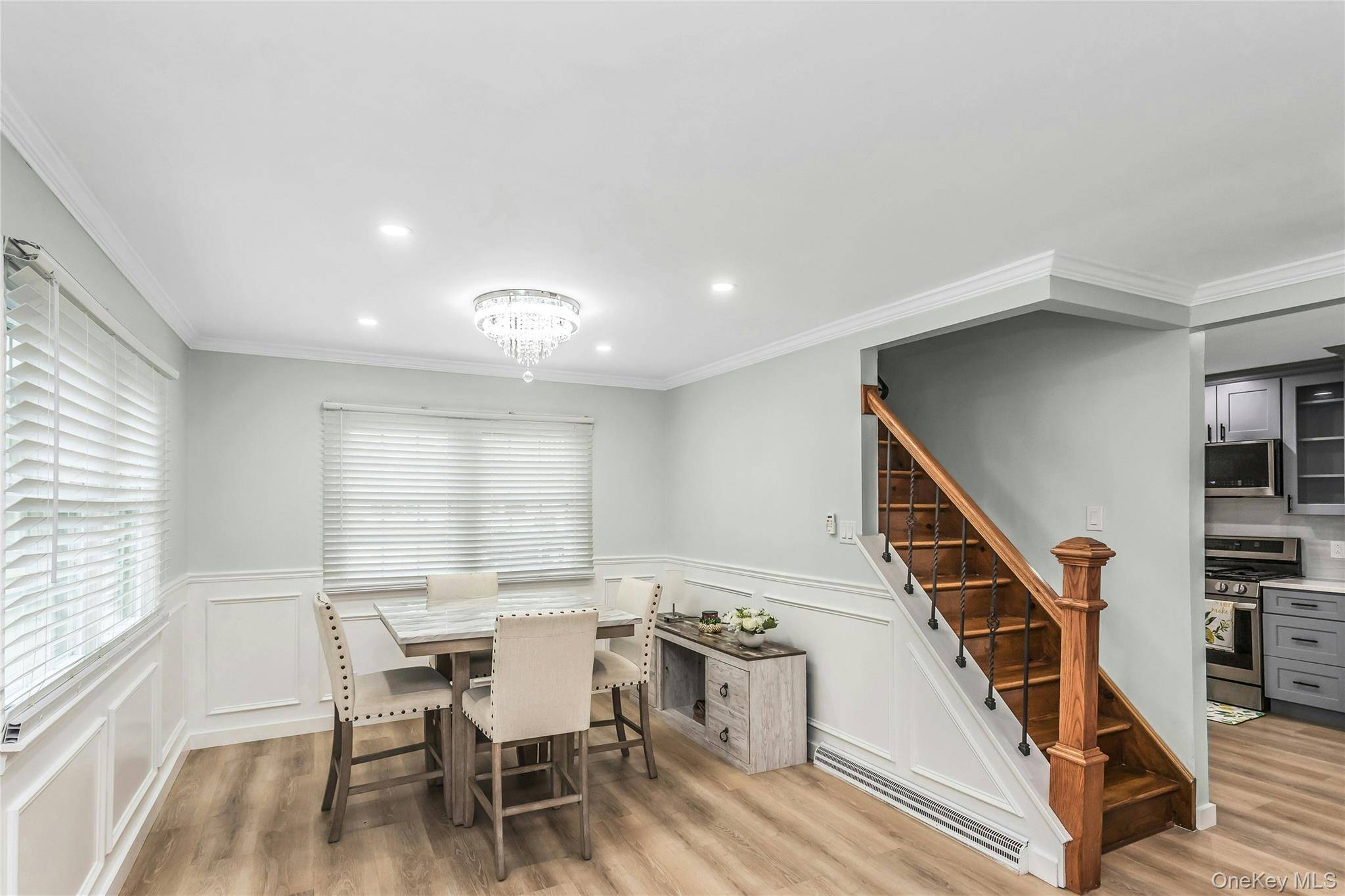 Casa de 4 Dormitorios en Venta en Plainview - Nueva York - EE. UU. - 7