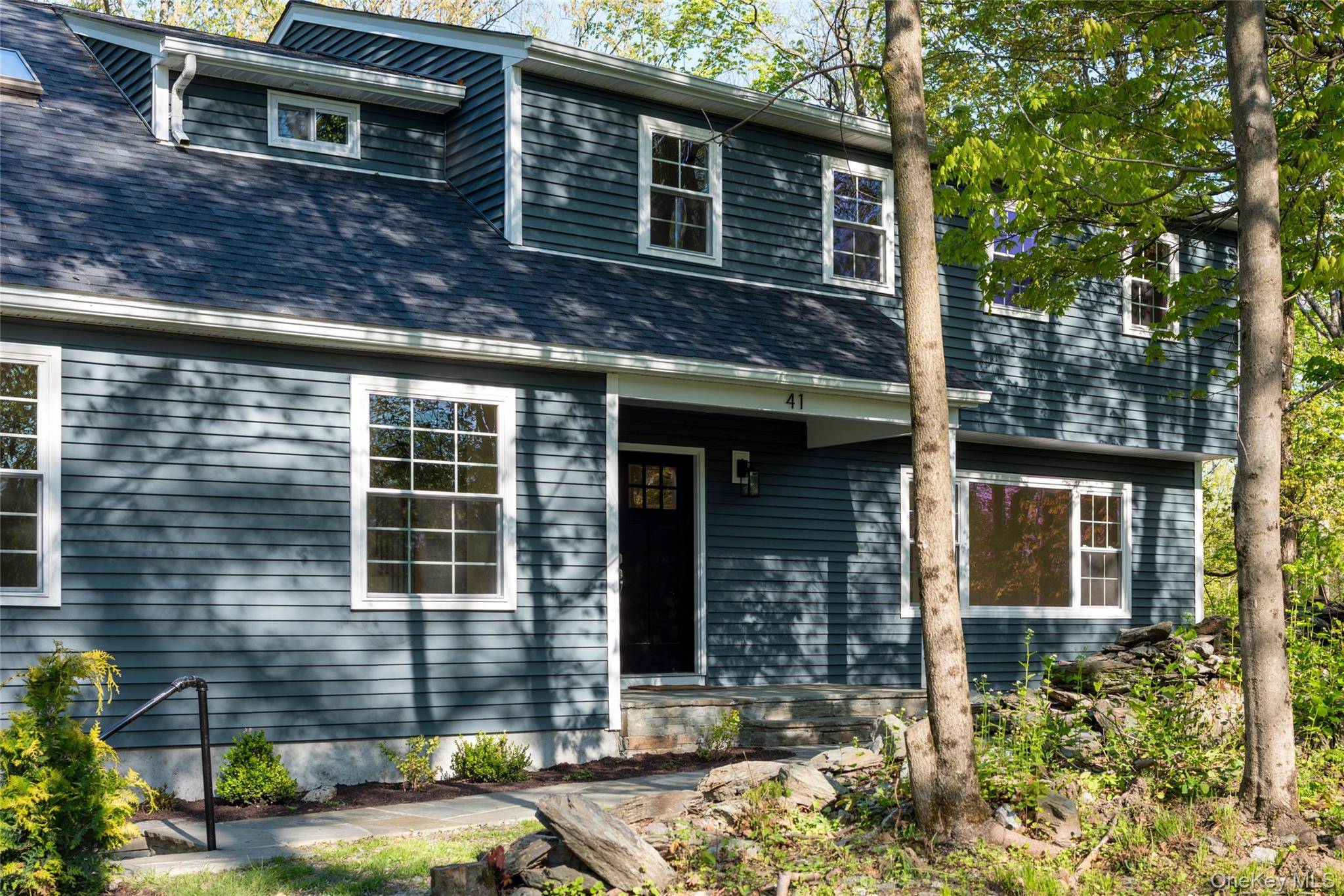 4 Bedroom Home for Sale in Pleasant Valley - New York - USA - 3