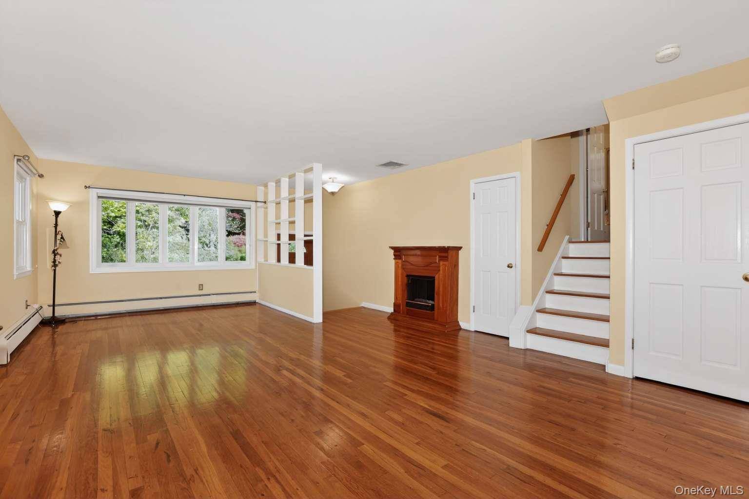 Casa de 4 Dormitorios en Venta en Pleasantville - Nueva York - EE. UU. - 5