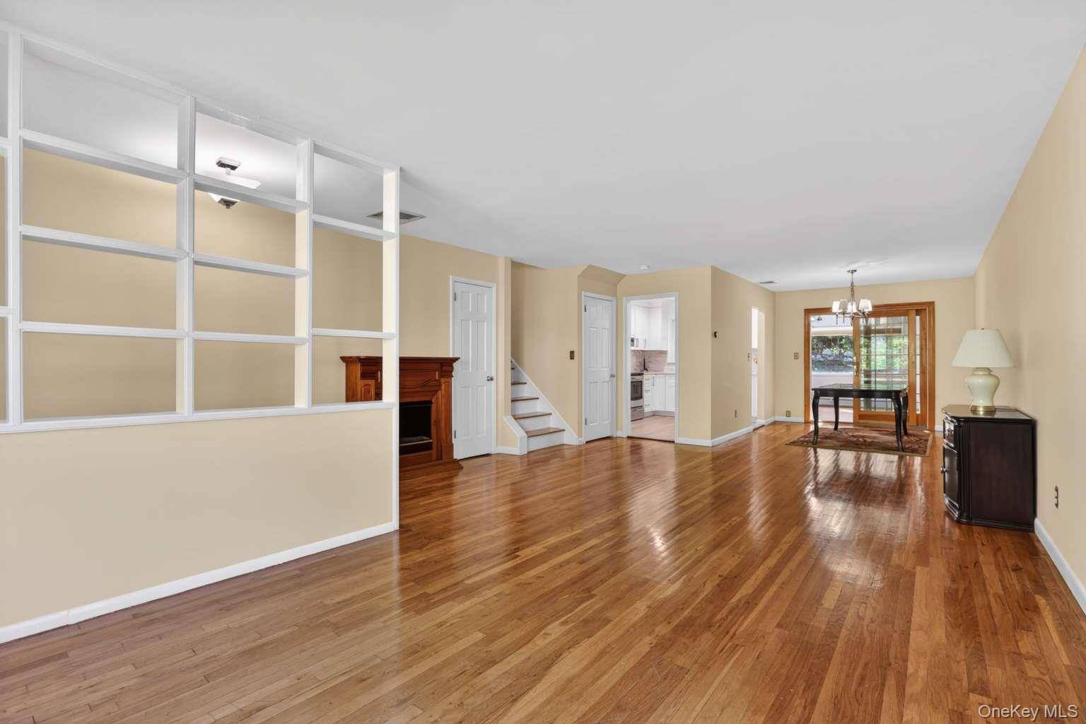 Casa de 4 Dormitorios en Venta en Pleasantville - Nueva York - EE. UU. - 6