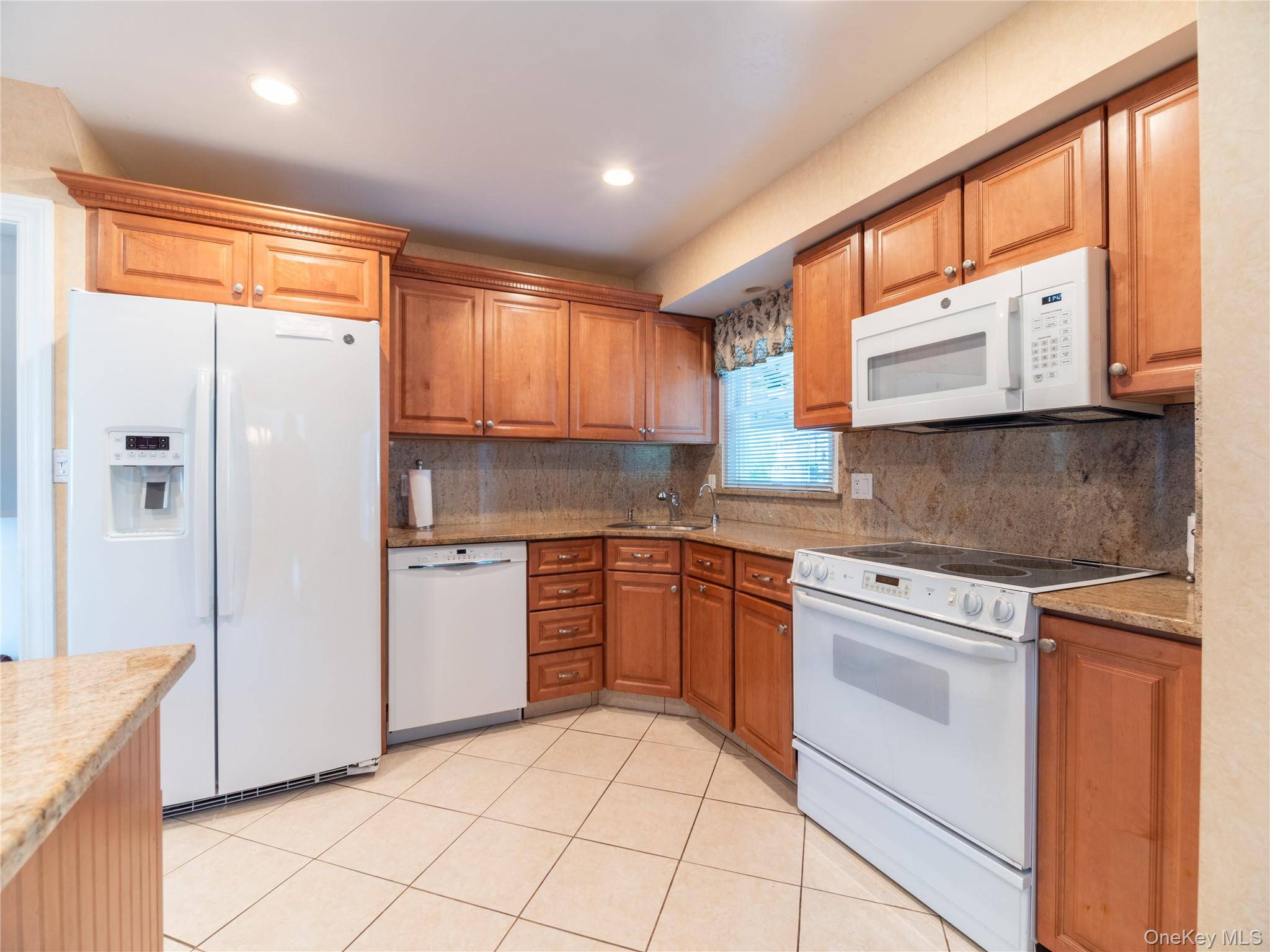 Casa de 4 Dormitorios en Venta en Port Chester - Nueva York - EE. UU. - 6